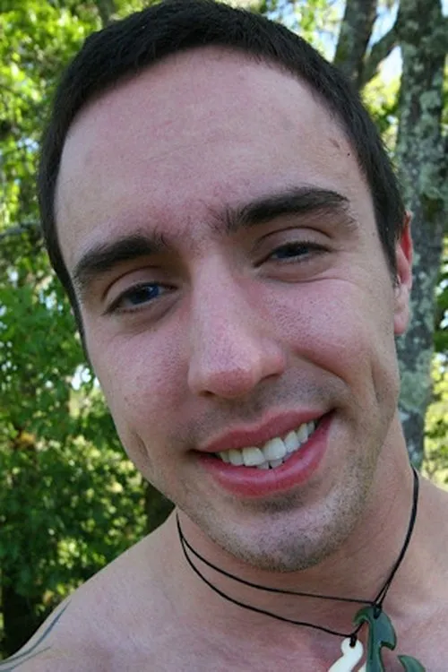 Stewart Wellington interpretando a Sergeant Wellington