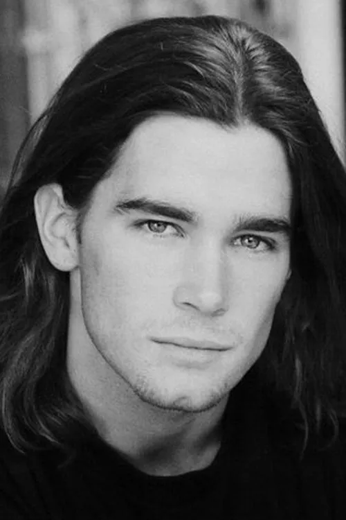 Justin Wilczynski ha trabajado con Storm David Newton en 1 ocasiones