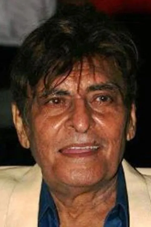 D.K. Sapru ha trabajado con Sudhir en 3 ocasiones