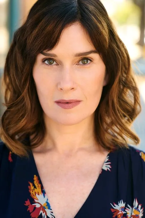 Sue Cremin interpretando a Ruth Beck