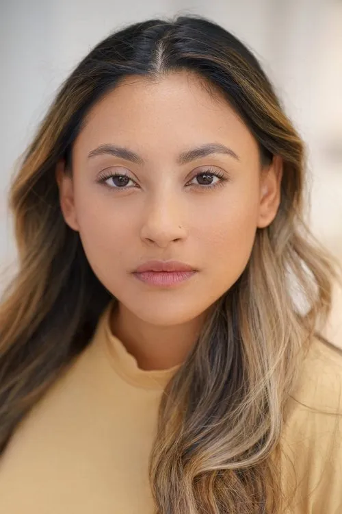 Suesha Rana interpretando a Laxmi