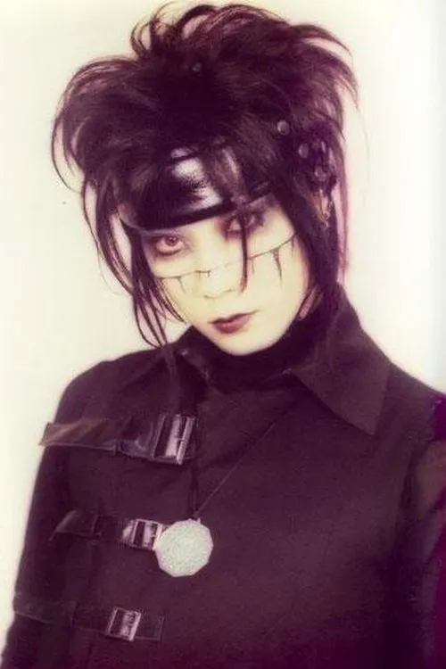 K ha trabajado con Sugiya en 1 ocasiones