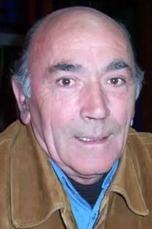 Shkëlqim Basha ha trabajado con Sulejman Dibra en 1 ocasiones