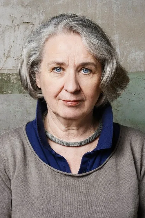 Suly Röthlisberger interpretando a