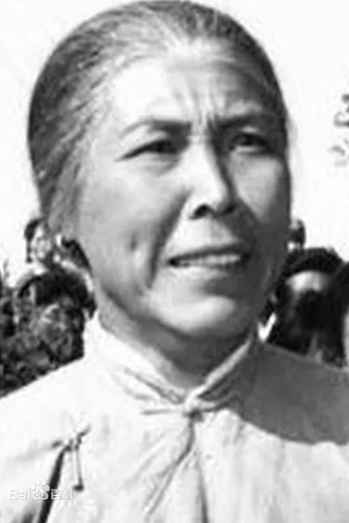 Sun Yuzhen interpretando a ????