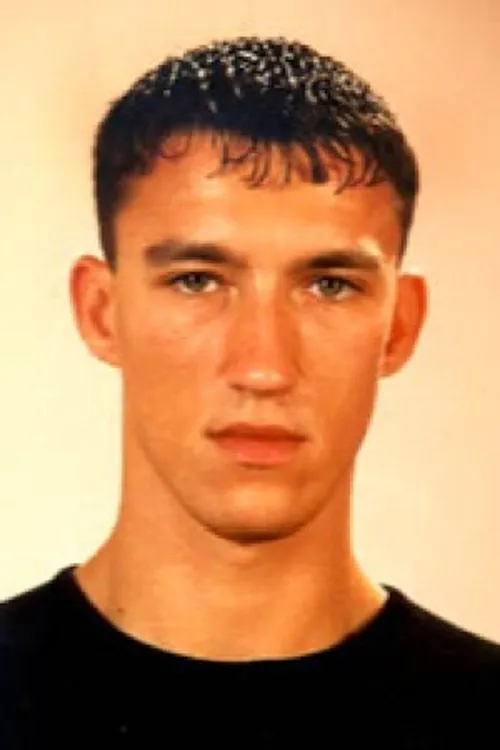 Sunny Green interpretando a 