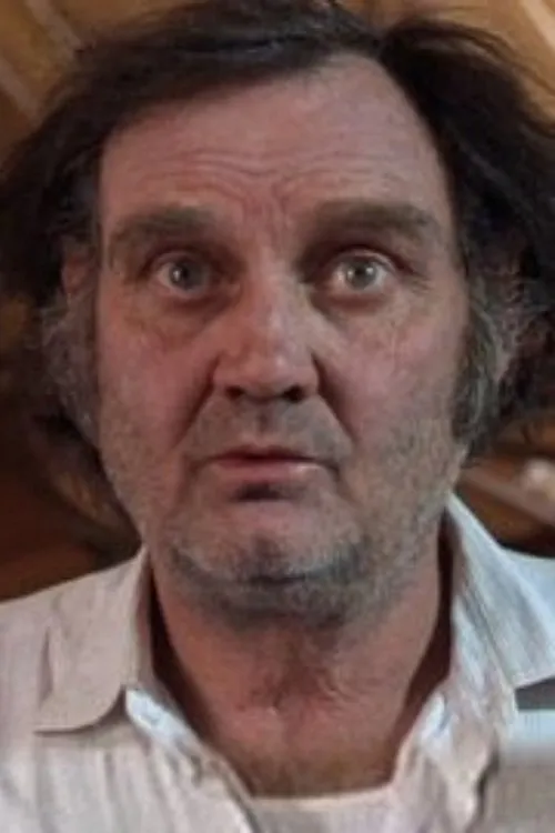 Sunshine Parker interpretando a Emmet