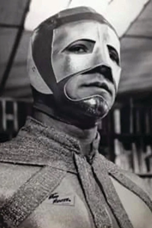 Superzan interpretando a Superzan