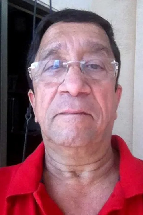 Ashish Balram Nagpal ha trabajado con Suresh Bhagwat en 1 ocasiones