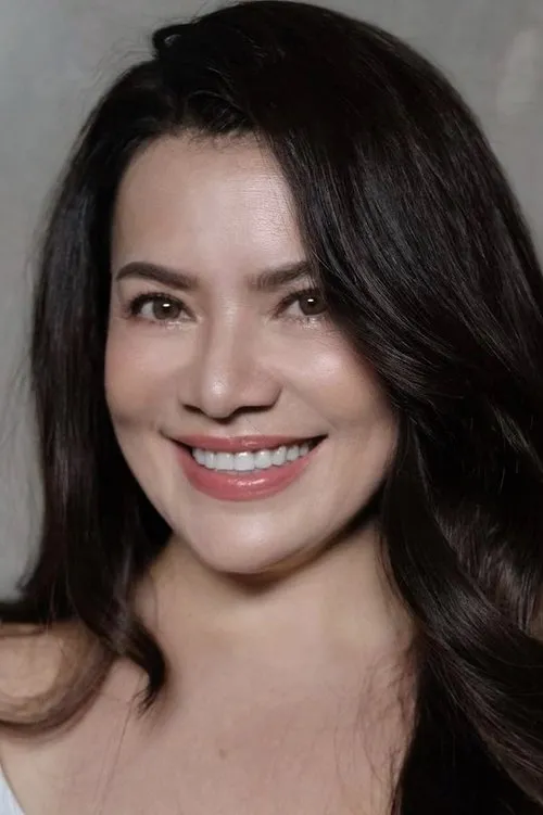 Surivipa Kultangwattana interpretando a