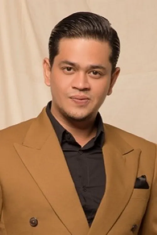 Surya Insomnia interpretando a 