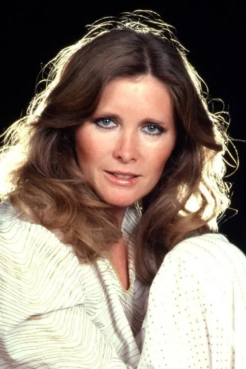 Susan Howard interpretando a Dr. Margaret Bedford