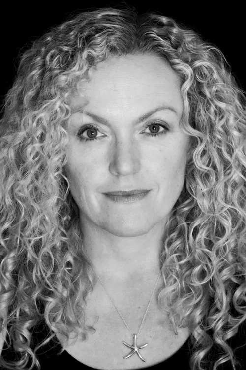 Susan Lee Burton interpretando a