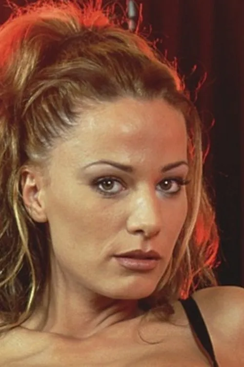 Susan Strong interpretando a (archive footage)