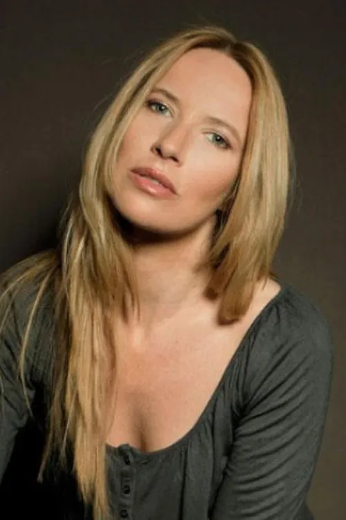 Susana Sá interpretando a Kelly