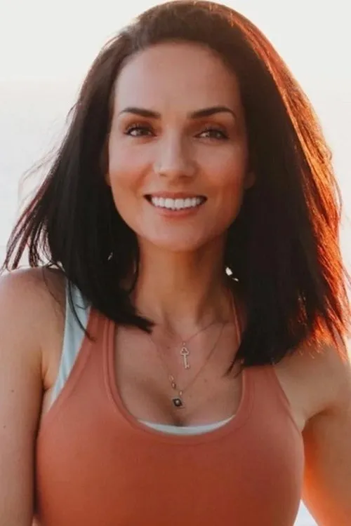 Susannah Sprague-Lerma interpretando a Self - Corey Feldman's Ex-Wife / Co-Star of The Two Coreys