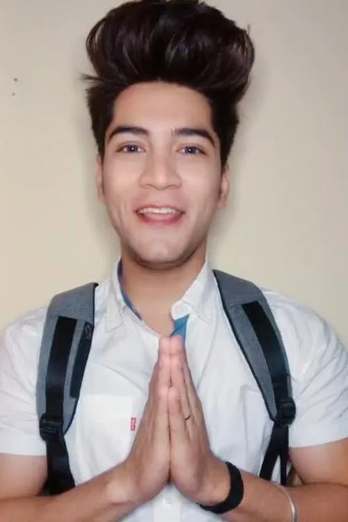 Sushant Tanwar — personaje: Hardik Thakker