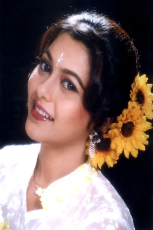 Suvalakshmi interpretando a Indhu