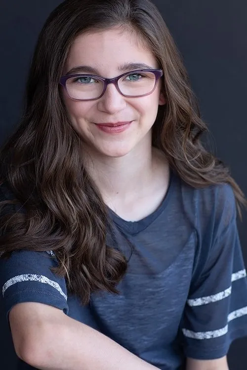 Suzanne Adent en su biografía y filmografía