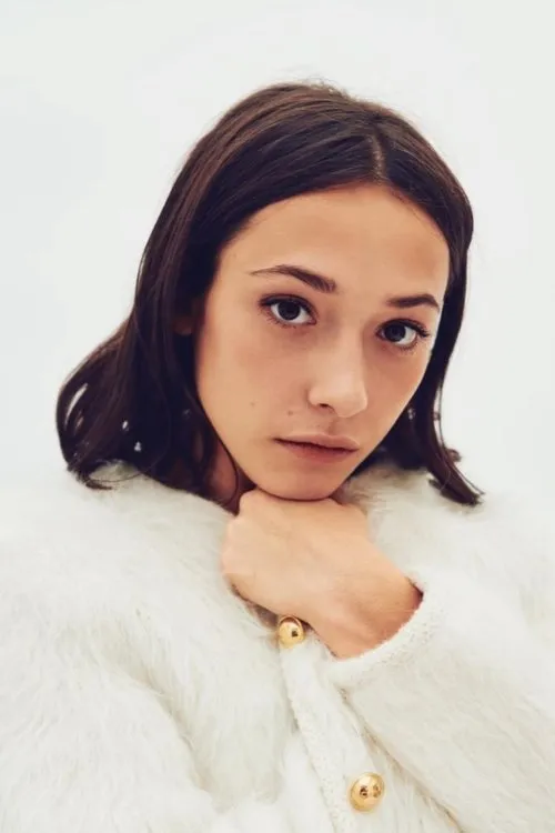 Diane Rouxel ha trabajado con Suzanne Jouannet en 2 ocasiones