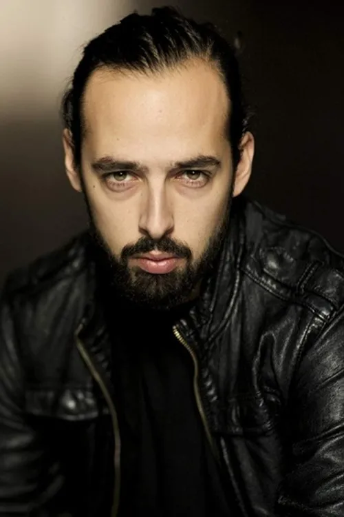 Alexandra Jussiau ha trabajado con Swan L'Haoua en 1 ocasiones