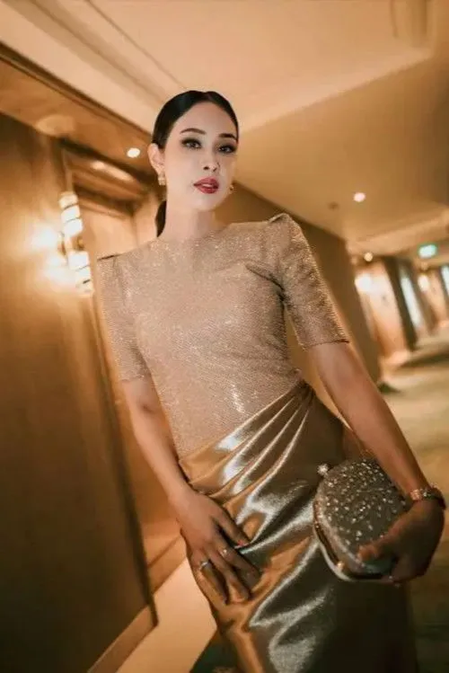 Syamim Farid interpretando a 