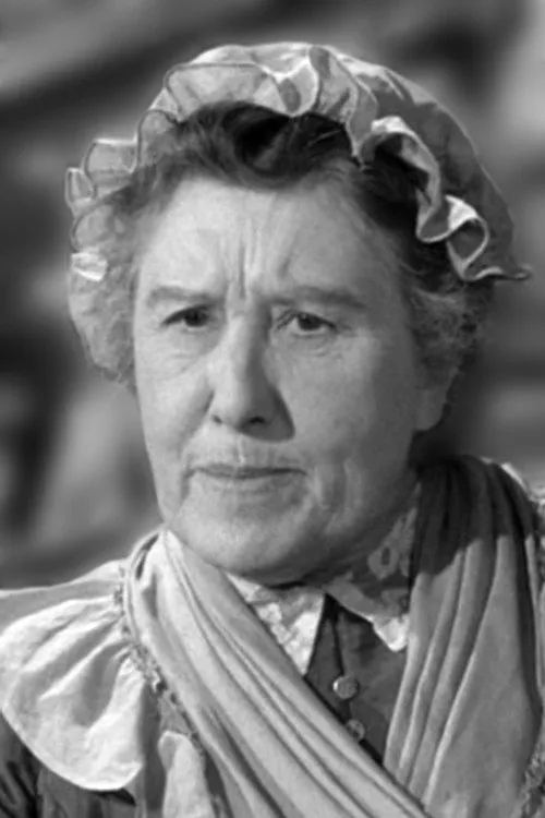 Edna Davies ha trabajado con Sybil Arundale en 1 ocasiones