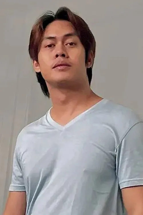 Syefikk en su biografía y filmografía