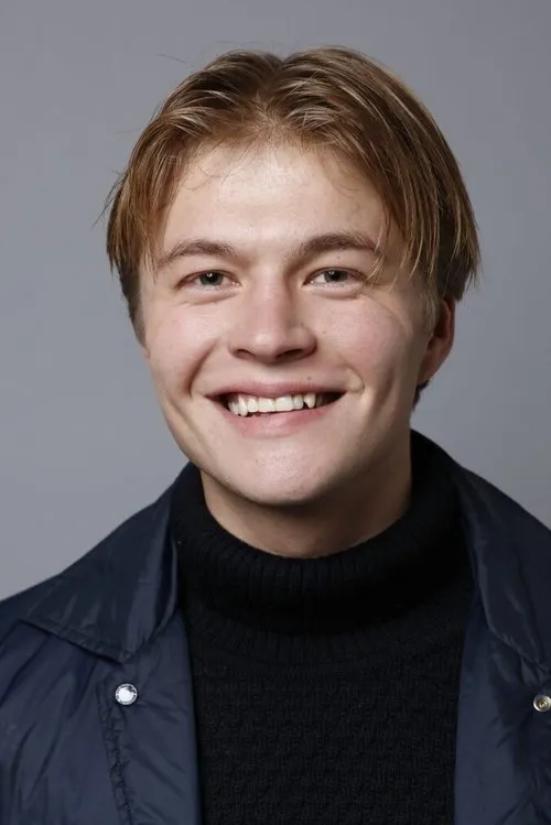 Sylvester Byder interpretando a Kalle Jensen