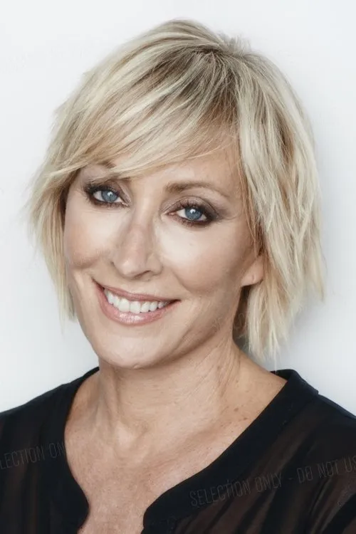 Sylvie Boucher interpretando a Monique Kosinski