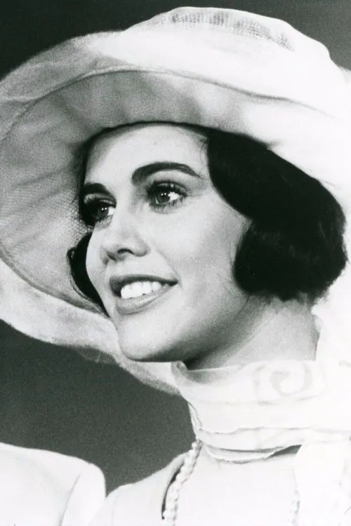 Sylvie Fennec interpretando a Claire