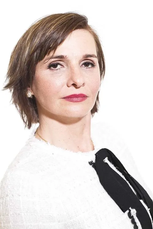 Sylvie Rocha interpretando a Encarnacion