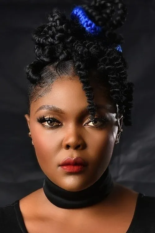 Syriette Che interpretando a Philo