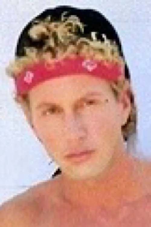 Chris Kennedy ha trabajado con Tad Garrett en 1 ocasiones