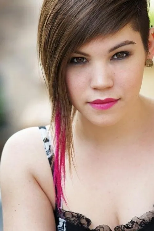 Tom Mesmer ha trabajado con Tahlena Chikami en 1 ocasiones