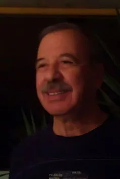 ????? ?sa????? ha trabajado con Takis Vlastos en 1 ocasiones