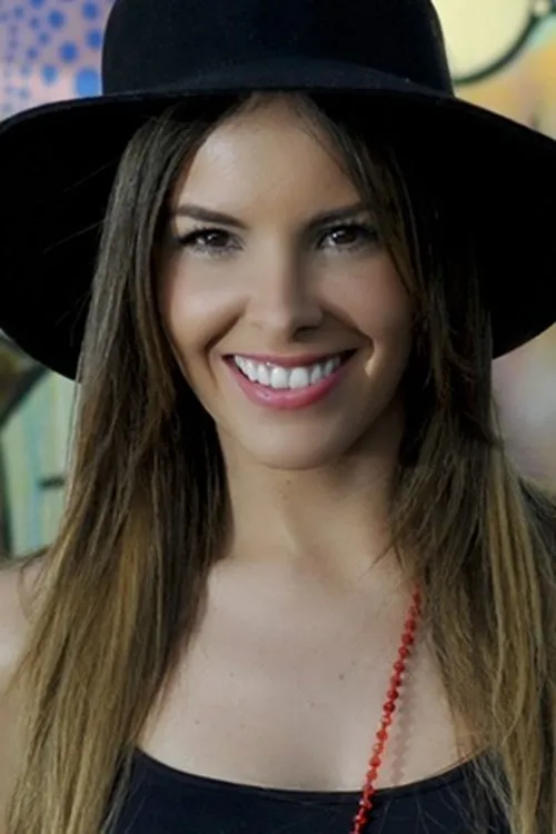 Tali Duclaud en su biografía y filmografía