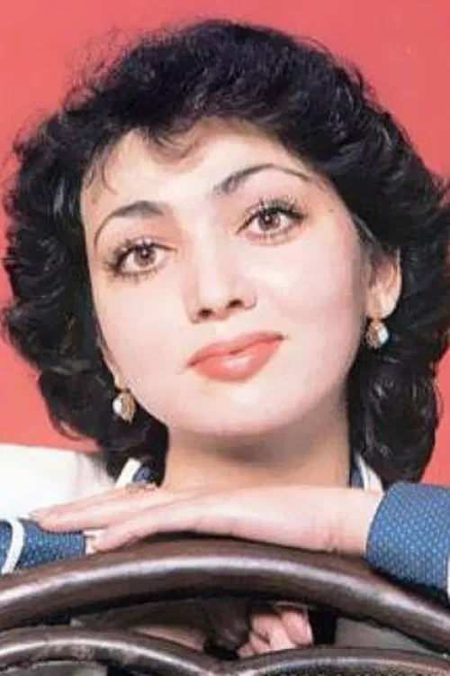 Тамара Яндиева interpretando a Parvin