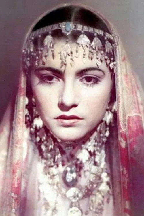 Tamara Gozalova interpretando a Gulnaz