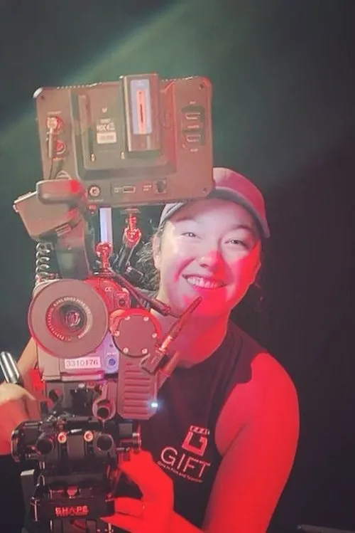 Tamarra Lessard — personaje: Bear