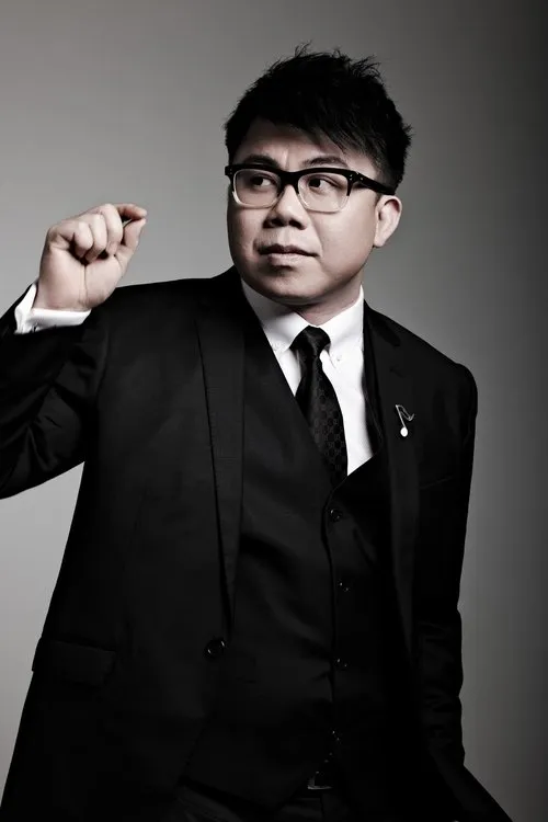 Tan HanJin interpretando a