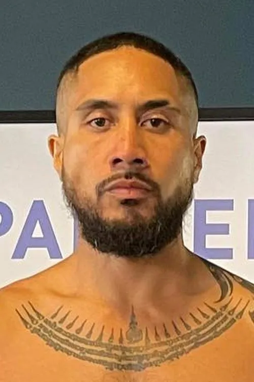 Mose Auimatagi Jnr ha trabajado con Tangiariki Mauri en 1 ocasiones