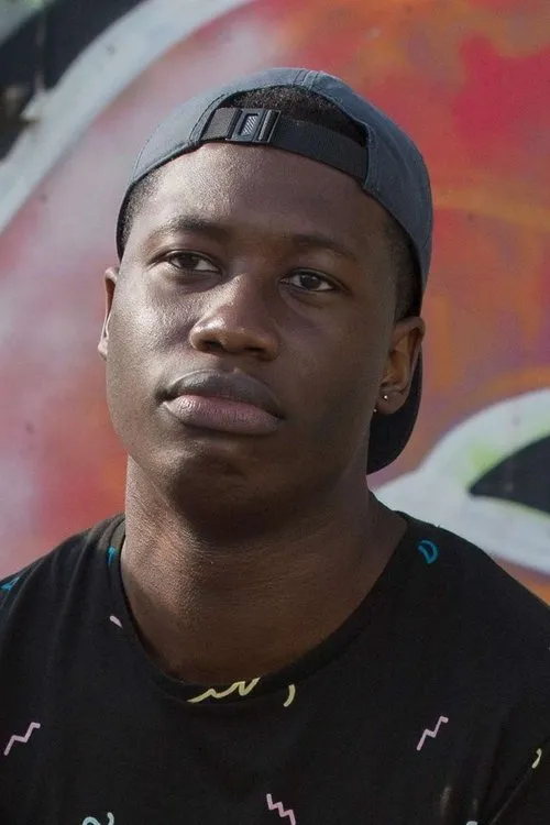 Tanguy Onakoy interpretando a Ali