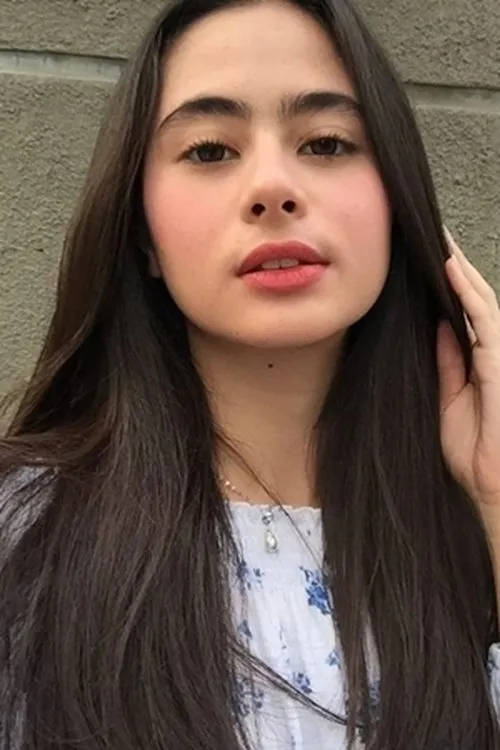 Tania Qumsoani interpretando a Annabeth