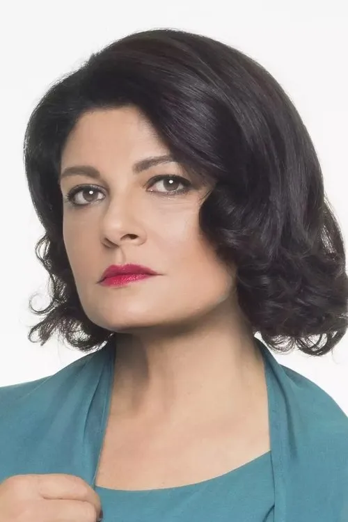 ??sta? ???a?taf????p????? ha trabajado con Τάνια Τρύπη en 2 ocasiones