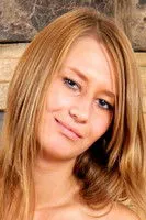 Gwen ha trabajado con Tanita en 1 ocasiones