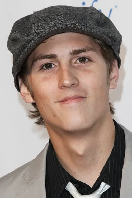 Aidan Foley ha trabajado con Tanner Vale en 1 ocasiones