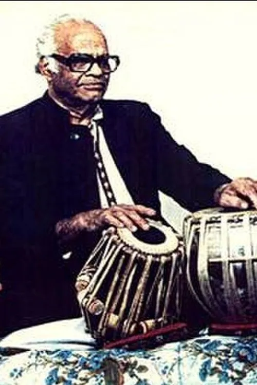 Taranath Rao interpretando a