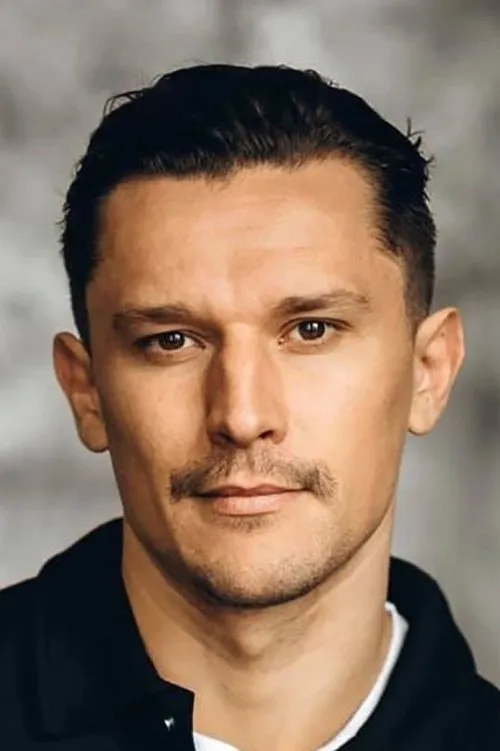 Тарас Цимбалюк interpretando a Andrii