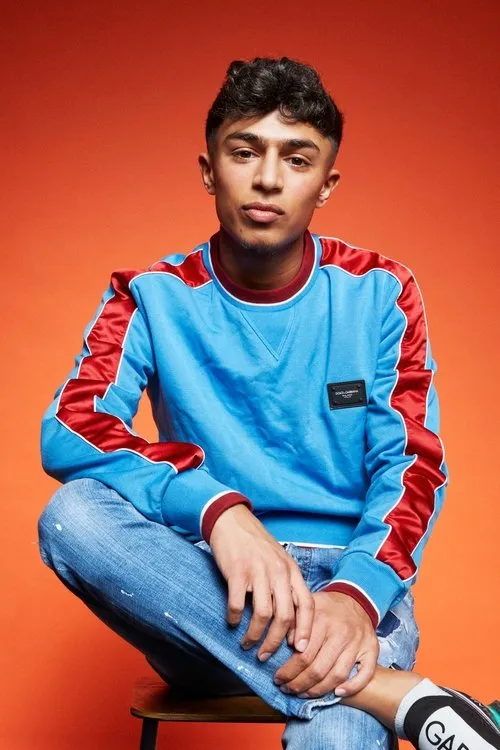 Tarek Zayat interpretando a Amos Al-Shami